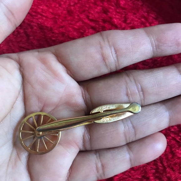 Hickok USA 50s Wagon Wheel with Stone Tie Bar Clip - Picture 4 of 8